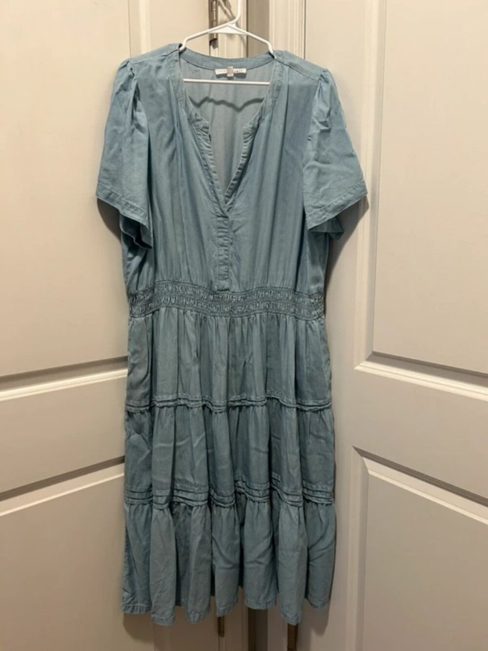 Jane+Delancey Chambray Tiered Midi Dress